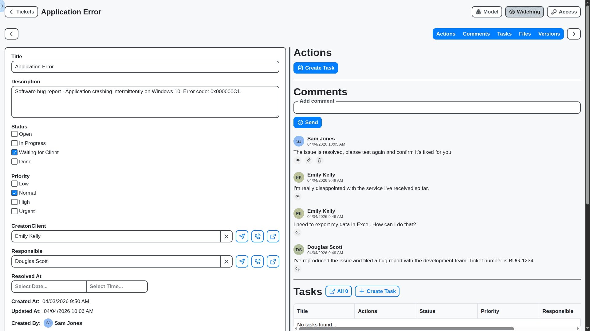 support management - support ticket main view with comments section